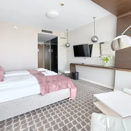 Apartamenty Sun & Snow Marine Kolobrzeg Exterior photo